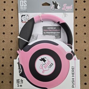 Leash Lock Retractable Dog Leash Pink